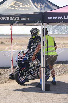 media/Nov-03-2025-Lets Ride (Mon) [[4d74c1c4d3]]/A Group/Grid/